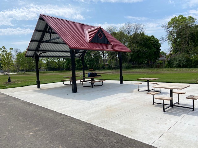 shade benches.jpg